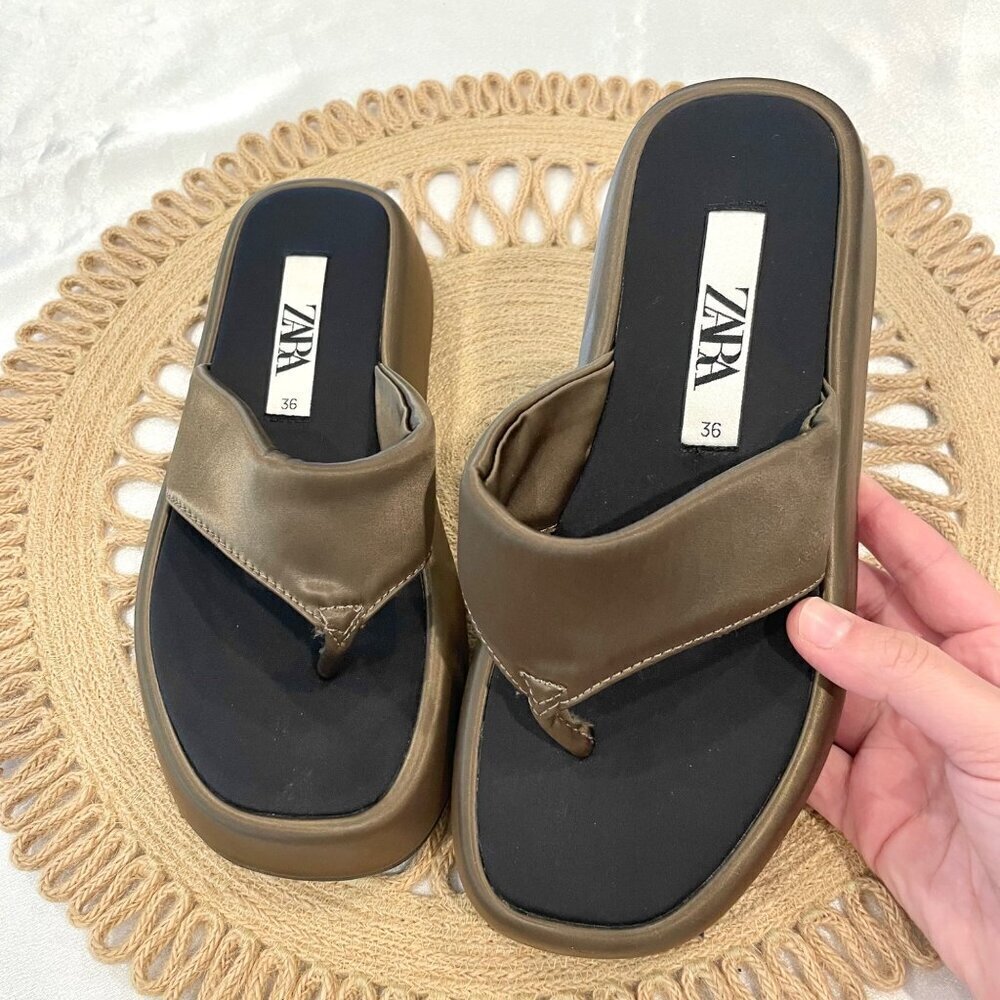 Zara Satin Effect Low Heel Platform Sandals Green Khaki Size EU 36 Minimalist - Picture 3 of 9
